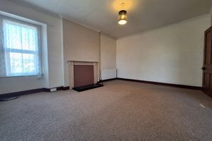 Living Room - click for photo gallery